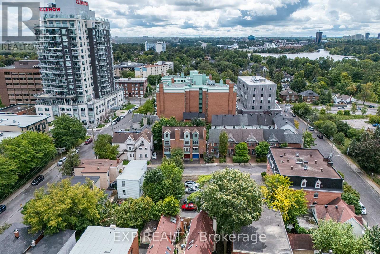 8 MACLEAN STREET - 41