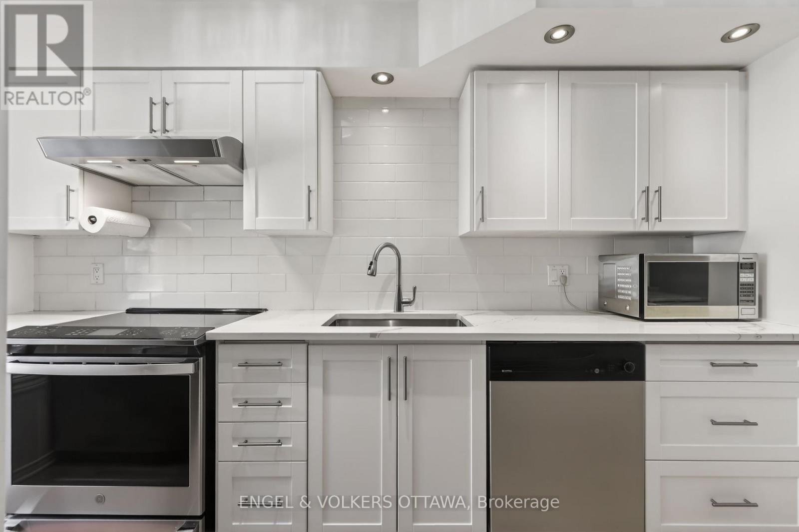 90B TEMPLETON STREET - 5