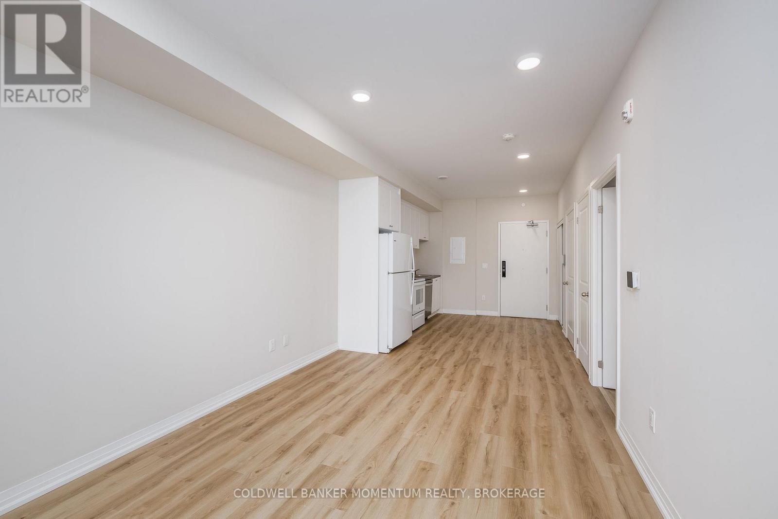 50 Herrick Avenue — photo 10