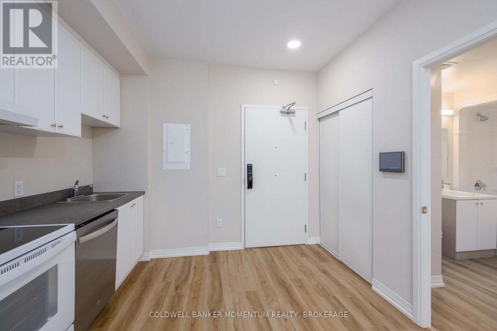 #108 50 Herrick Avenue, St. Catharines (Oakdale), Ontario, L2P2T9, St. Catharines (Oakdale), Ontario — photo 5 of 5