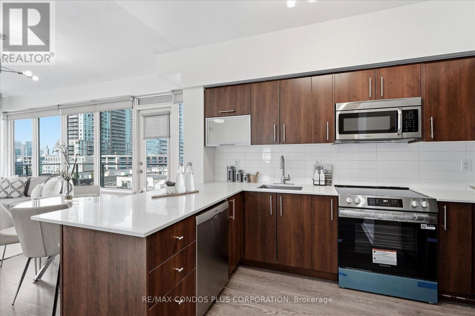 #702 55 EAST LIBERTY STREET - 10