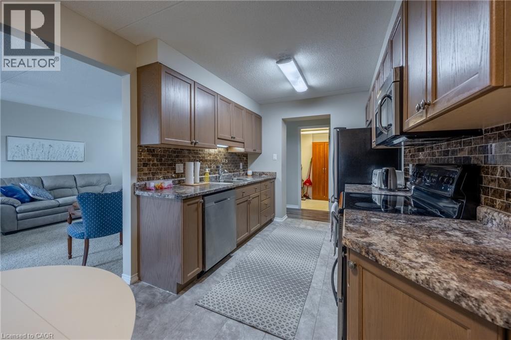 #506 11 MILL POND Court - Image 13