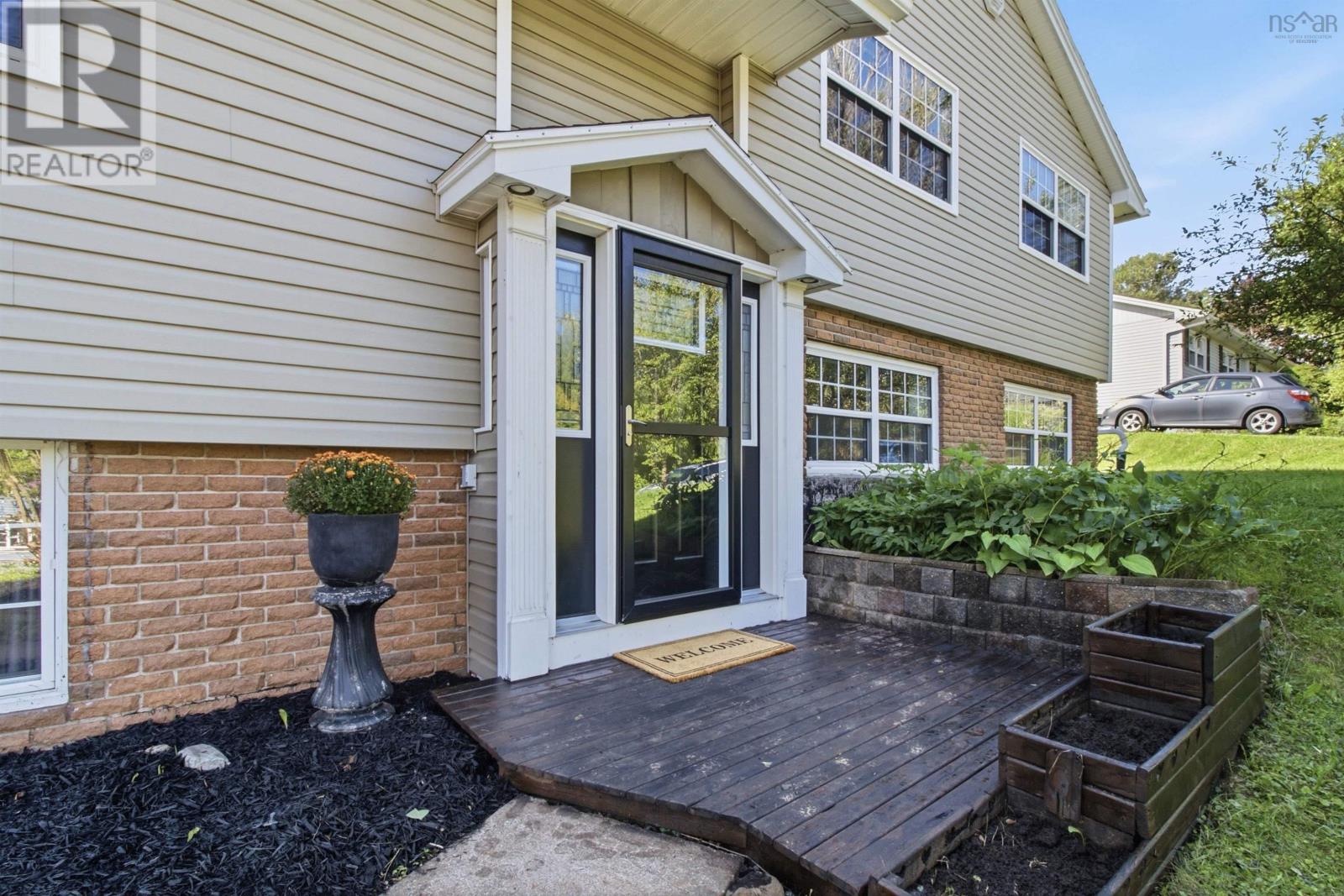 Property photo of 63 Raymond Drive