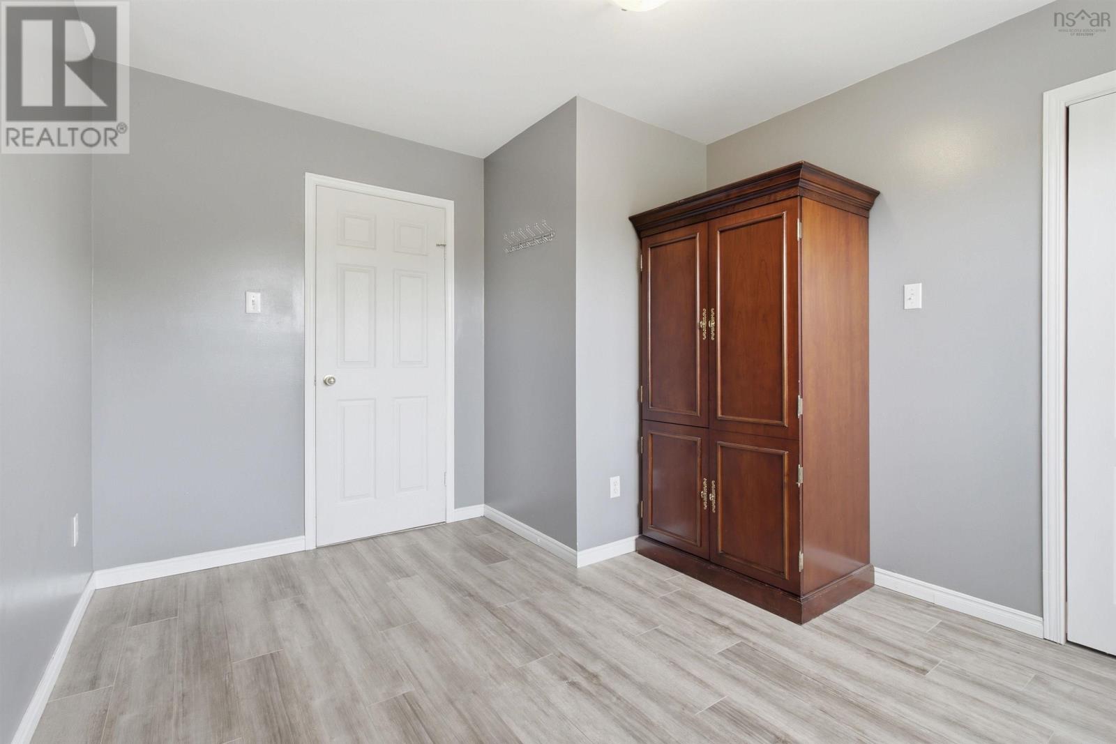 Property 24 of 48 of 63 Raymond Drive