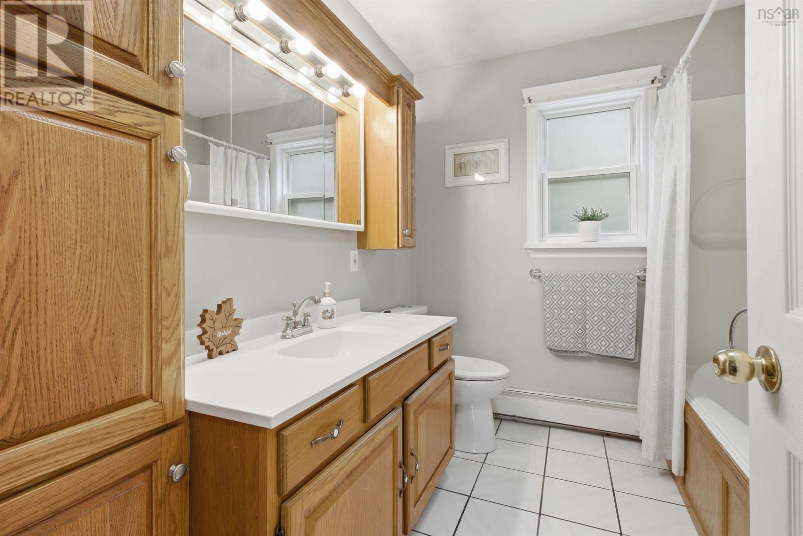 Property 25 of 48 of 63 Raymond Drive