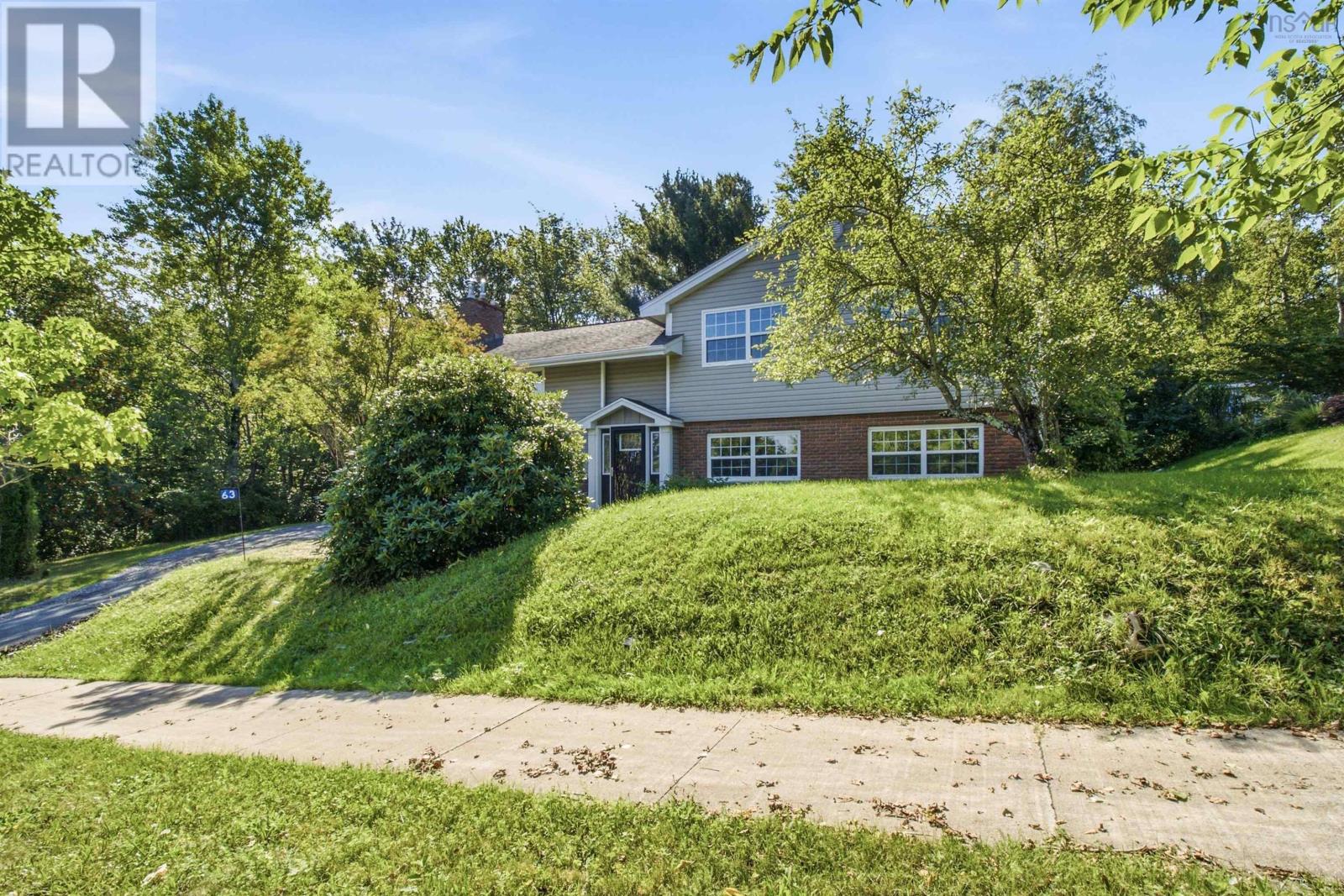 Property 3 of 48 of 63 Raymond Drive
