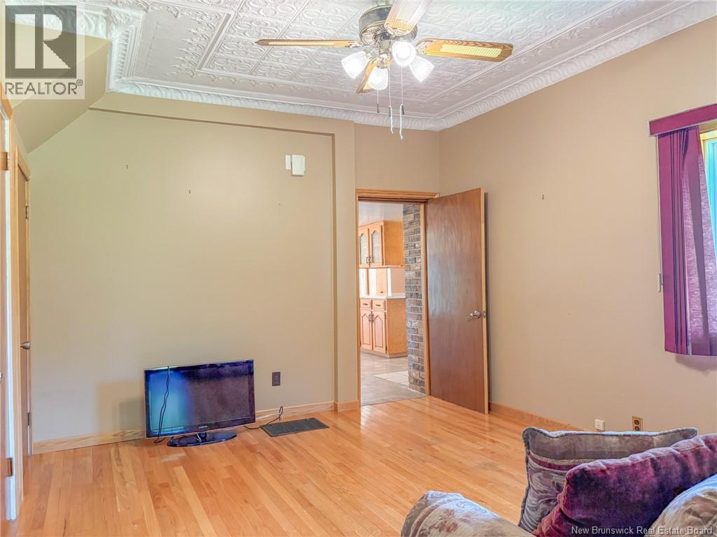 1466 Route 122 - Image 19