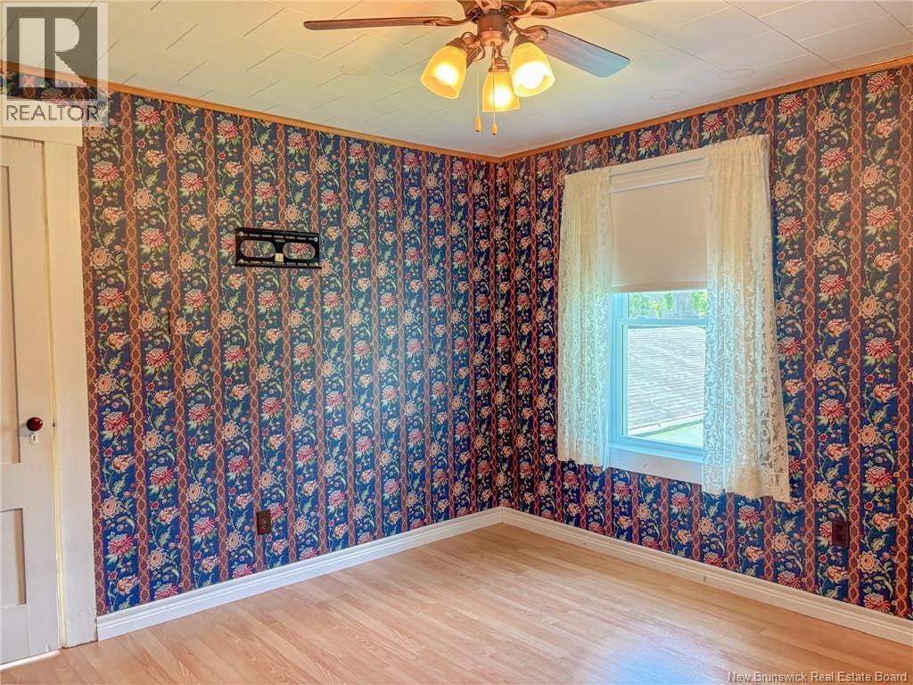 1466 Route 122 - Image 29