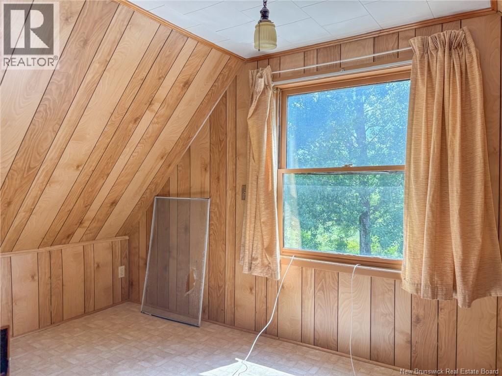 1466 Route 122 - Image 38