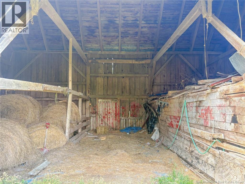 1466 Route 122 - Image 42