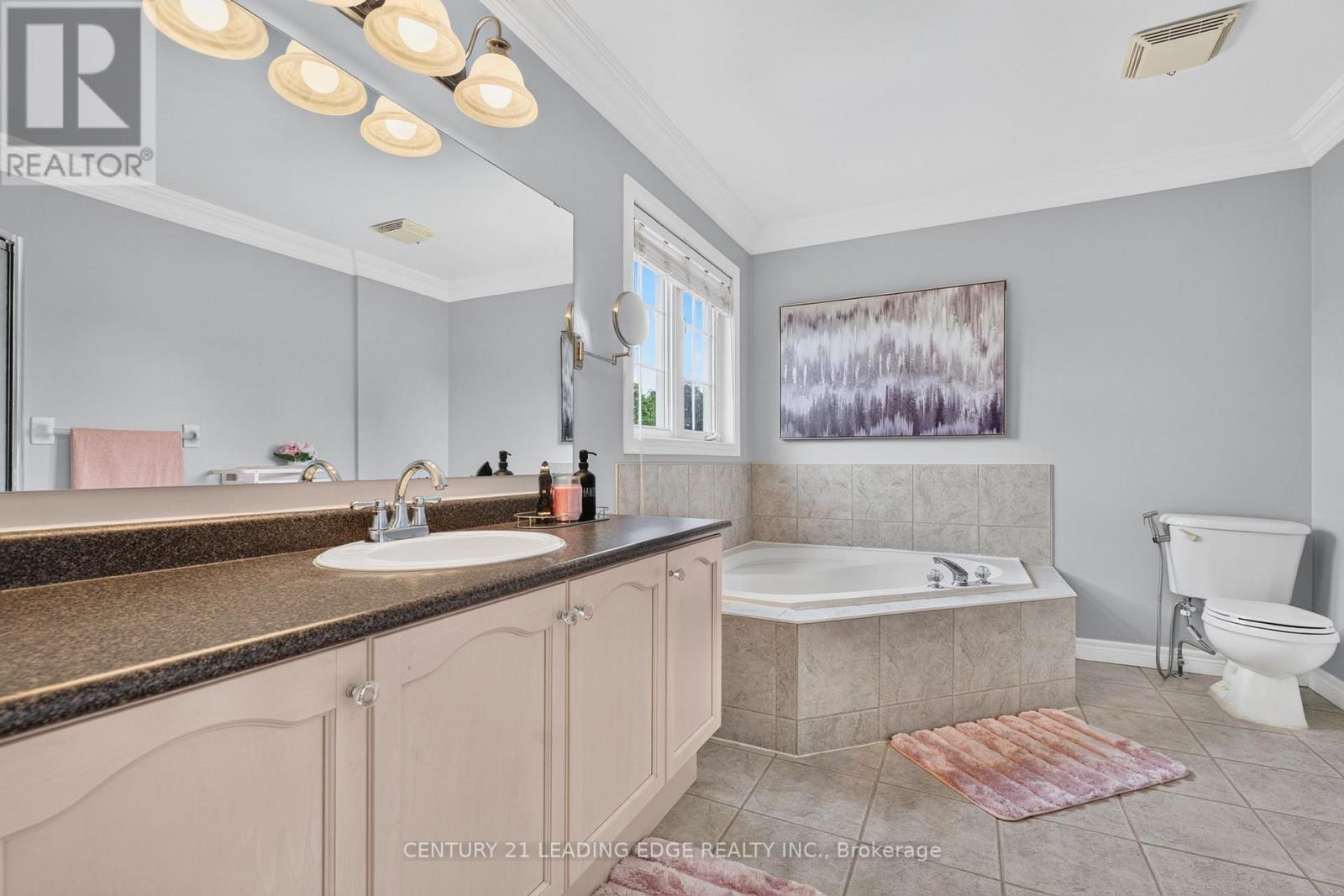 134 TOSCANA DRIVE - Image 27