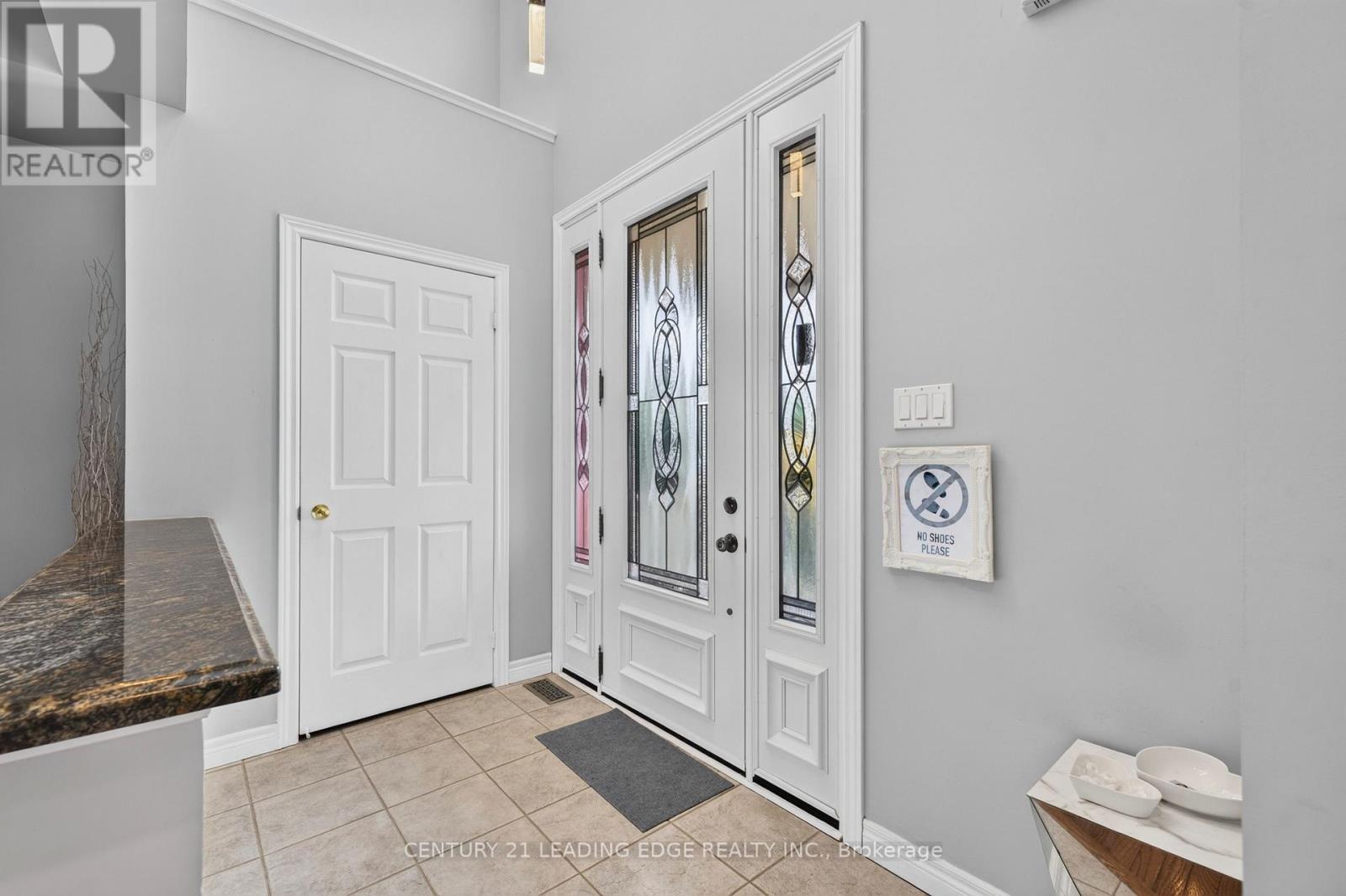 134 TOSCANA DRIVE - Image 4