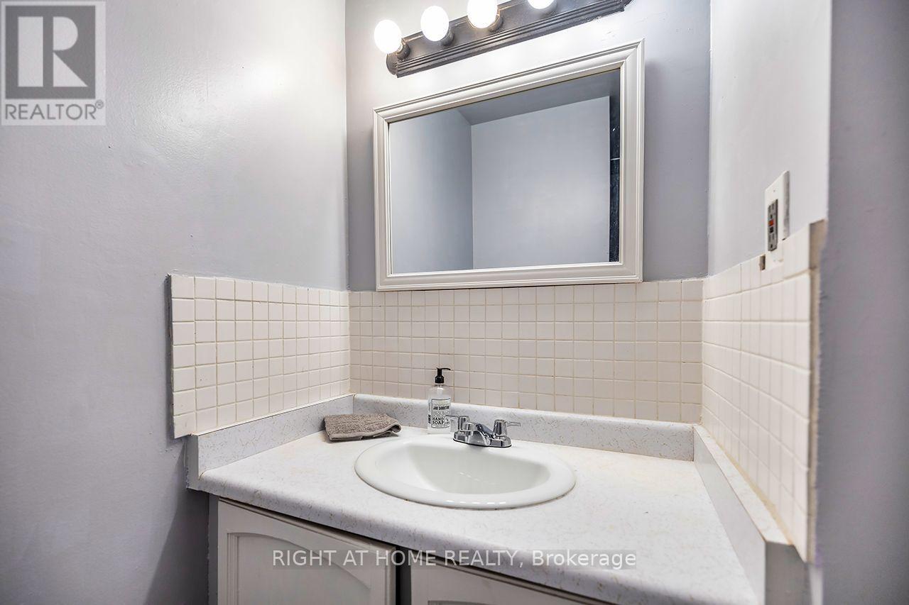 1262 VENUS CRESCENT - Image 36