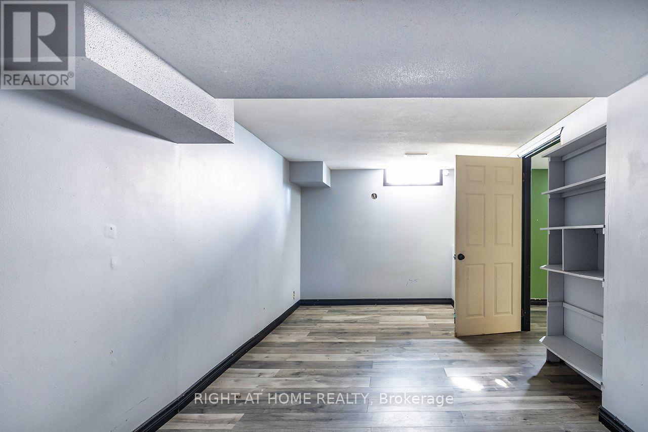 1262 VENUS CRESCENT - Image 45