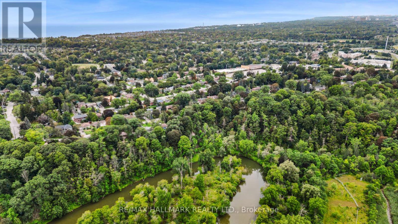 541 ROUGE HILLS DRIVE - 34