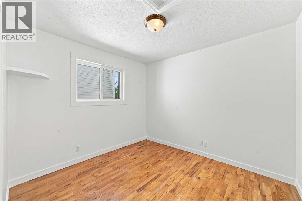 Listing photo – 101 Jewell Street, Red Deer