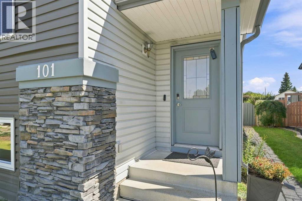 101 Jewell Street - 2