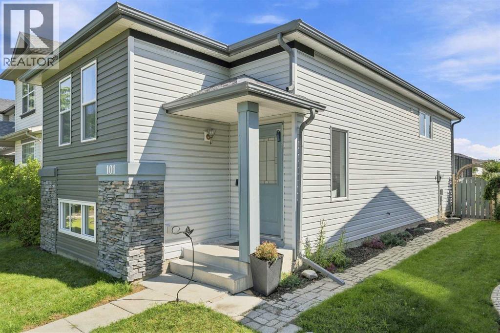 Listing photo – 101 Jewell Street, Red Deer