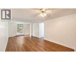 1 2528 E Broadway, Vancouver, BC V5M4V2 Photo 8