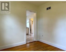 5 Elmwood Drive, Amherst, NS B4H2G5 Photo 20