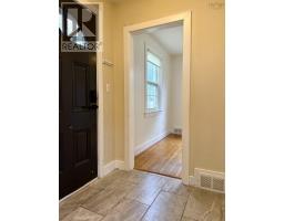5 Elmwood Drive, Amherst, NS B4H2G5 Photo 17
