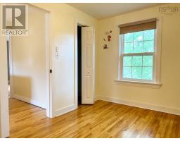 5 Elmwood Drive, Amherst, NS B4H2G5 Photo 38