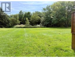 4pc Bathroom - 5 Elmwood Drive, Amherst, NS B4H2G5 Photo 8