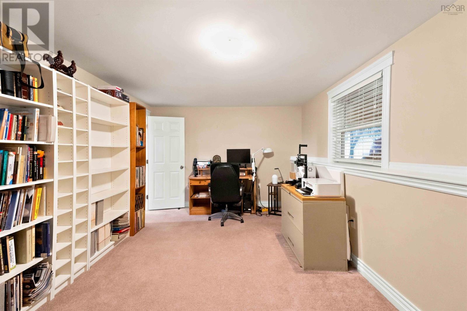 32 Terra Nova Drive - 38