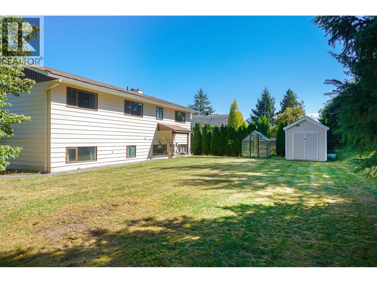 1694 KINGFISHER AVENUE, Kitimat