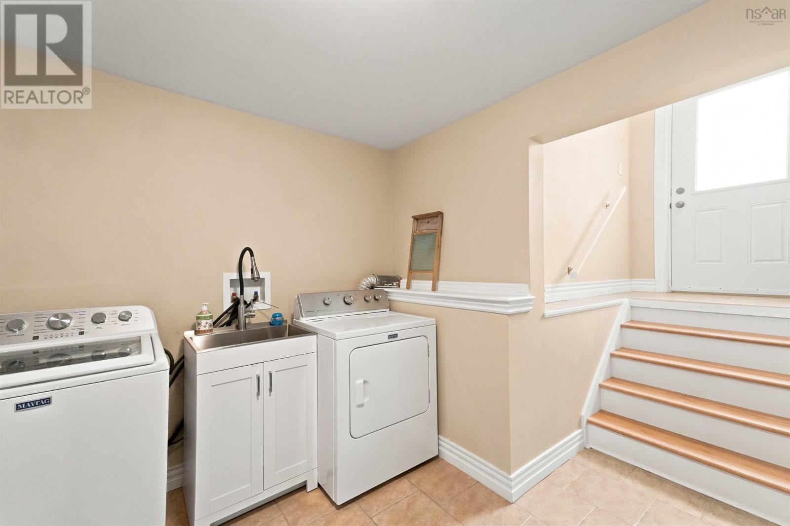Property 28 of 49 of 32 Terra Nova Drive