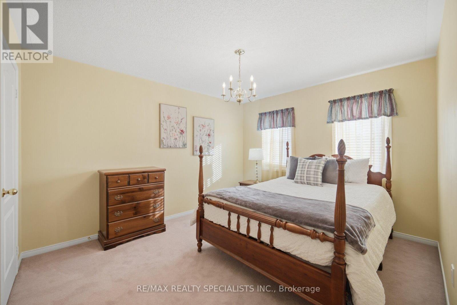 25 DOVERGREEN DRIVE - Image 29