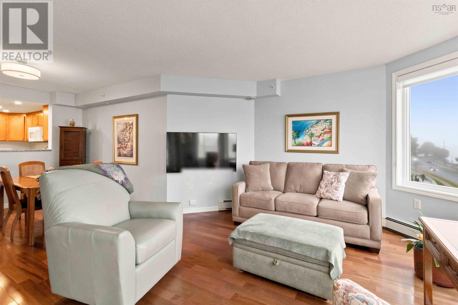 Property 22 of 31 of 414 275 Prince Albert Road