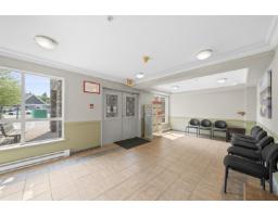 207 12083 92a Avenue, Surrey, BC V3V8C8 Photo 27