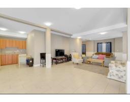 207 12083 92a Avenue, Surrey, BC V3V8C8 Photo 28