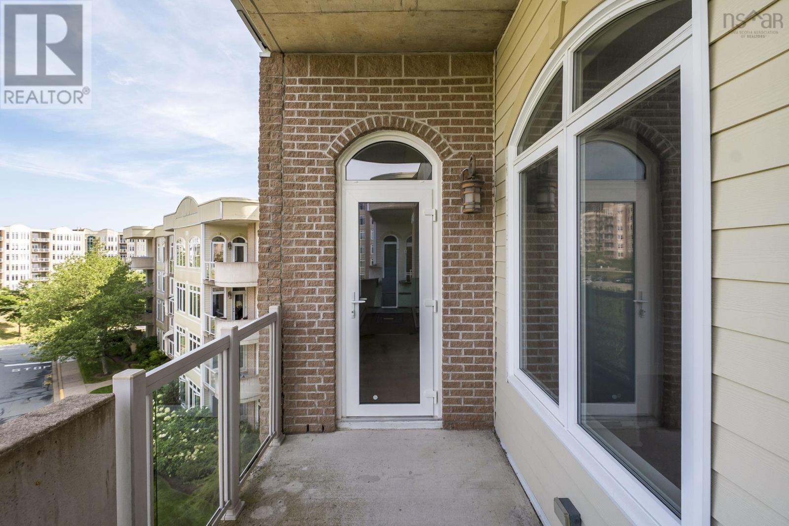 Property 31 of 39 of 416 79 Bedros Lane