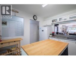 Bathroom - 3716 Howden Dr, Nanaimo, BC V9T3V9 Photo 10