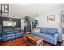 Entrance - 3716 Howden Dr, Nanaimo, BC V9T3V9 Photo 6