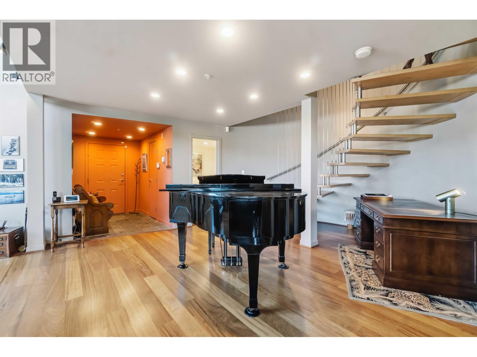 2 Bed, 2 Bath Apartment for Sale in Vancouver – 601 2525 QUEBEC STREET, Vancouver – MLS# R3159250 - Image 11