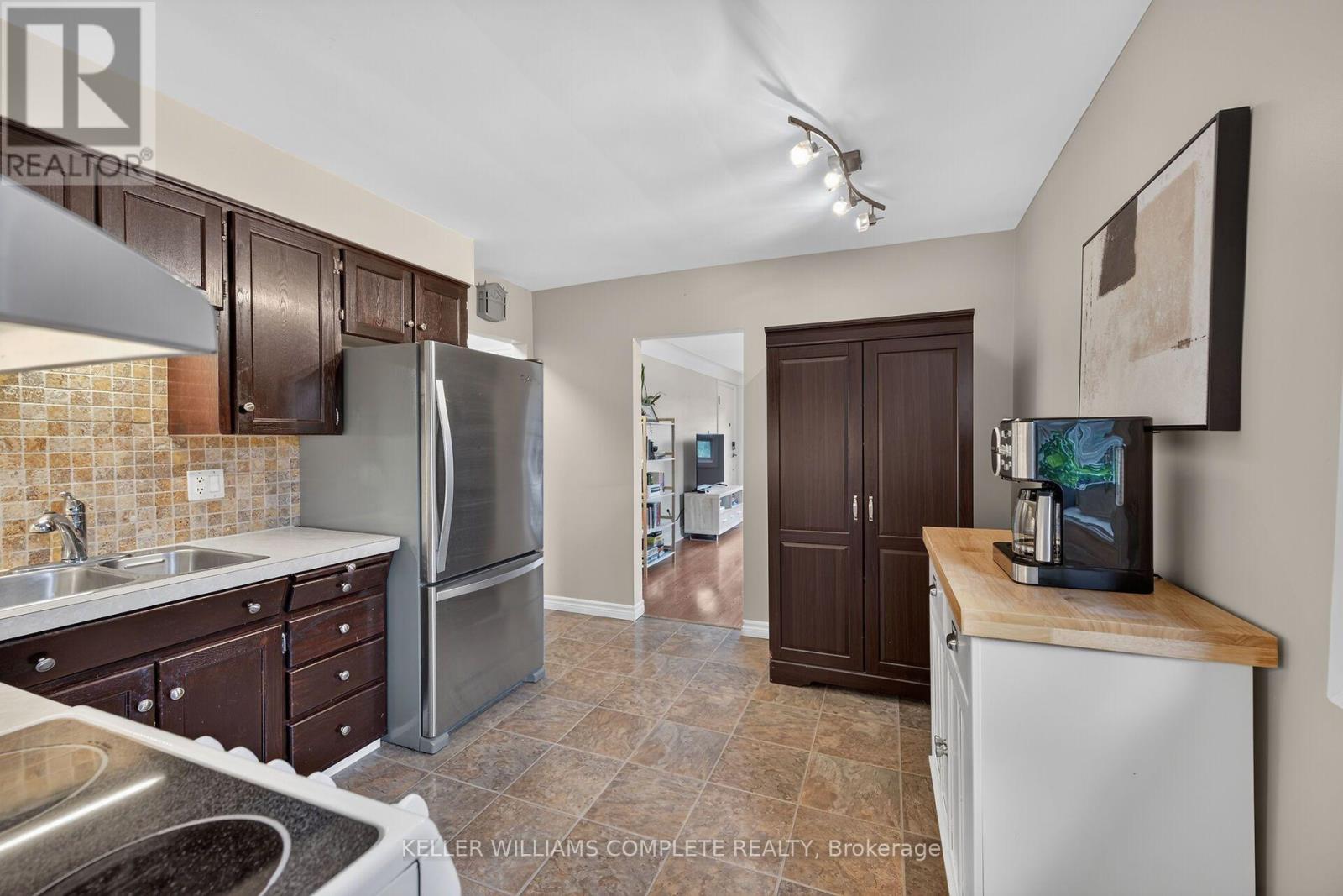 197 FAIRFIELD AVENUE - 12