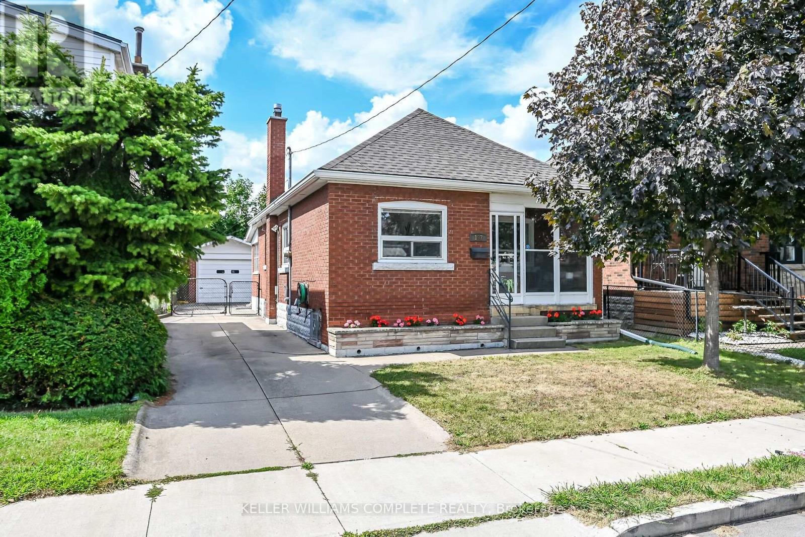 197 FAIRFIELD AVENUE - 2