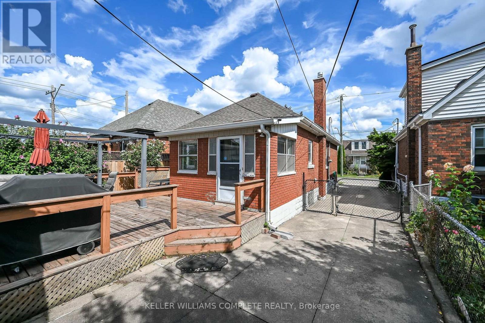 197 FAIRFIELD AVENUE - 44