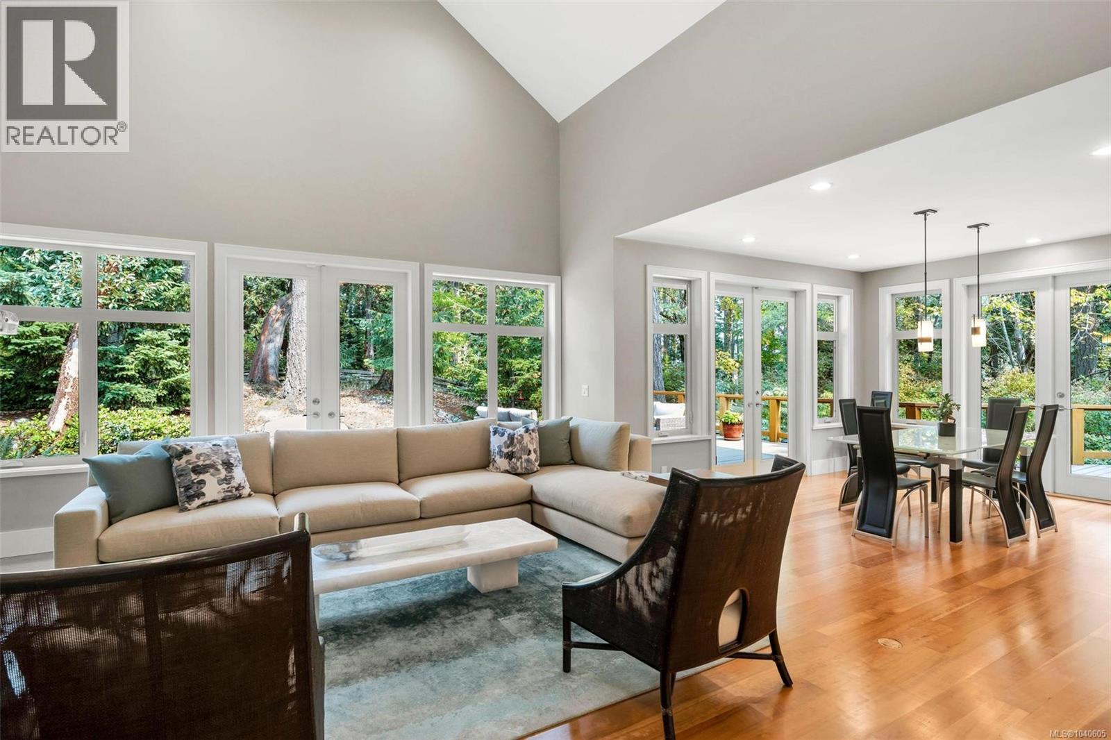  1259 Oceanwood Lane, Saanich