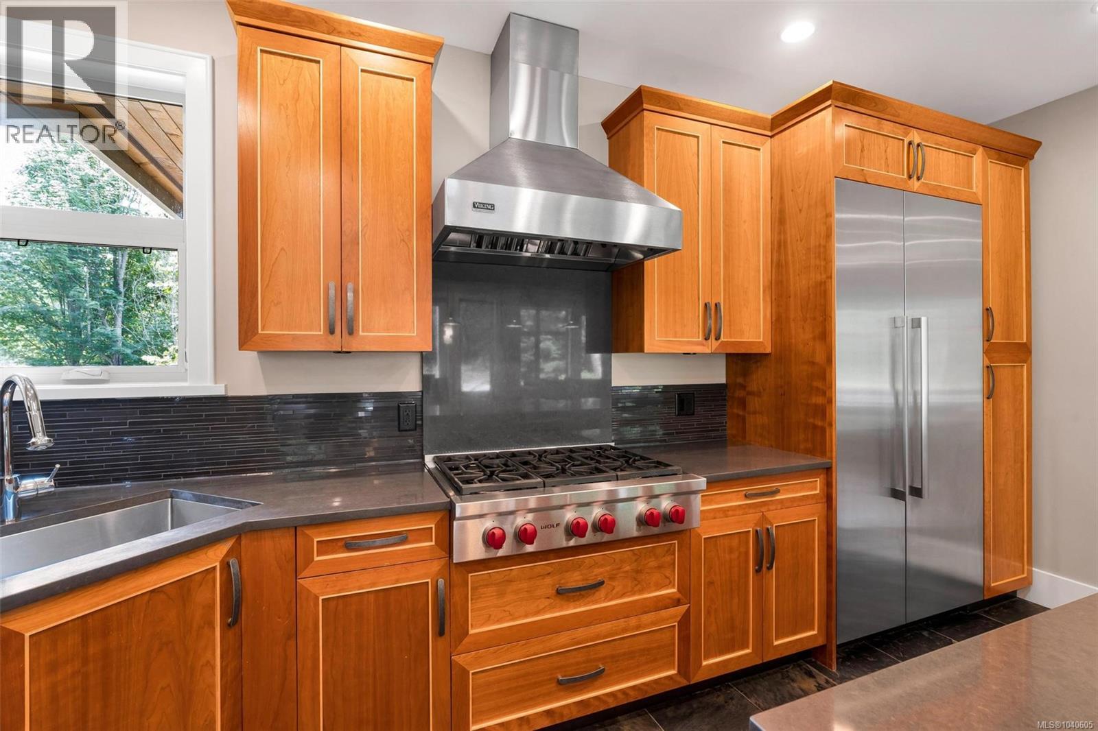  1259 Oceanwood Lane, Saanich
