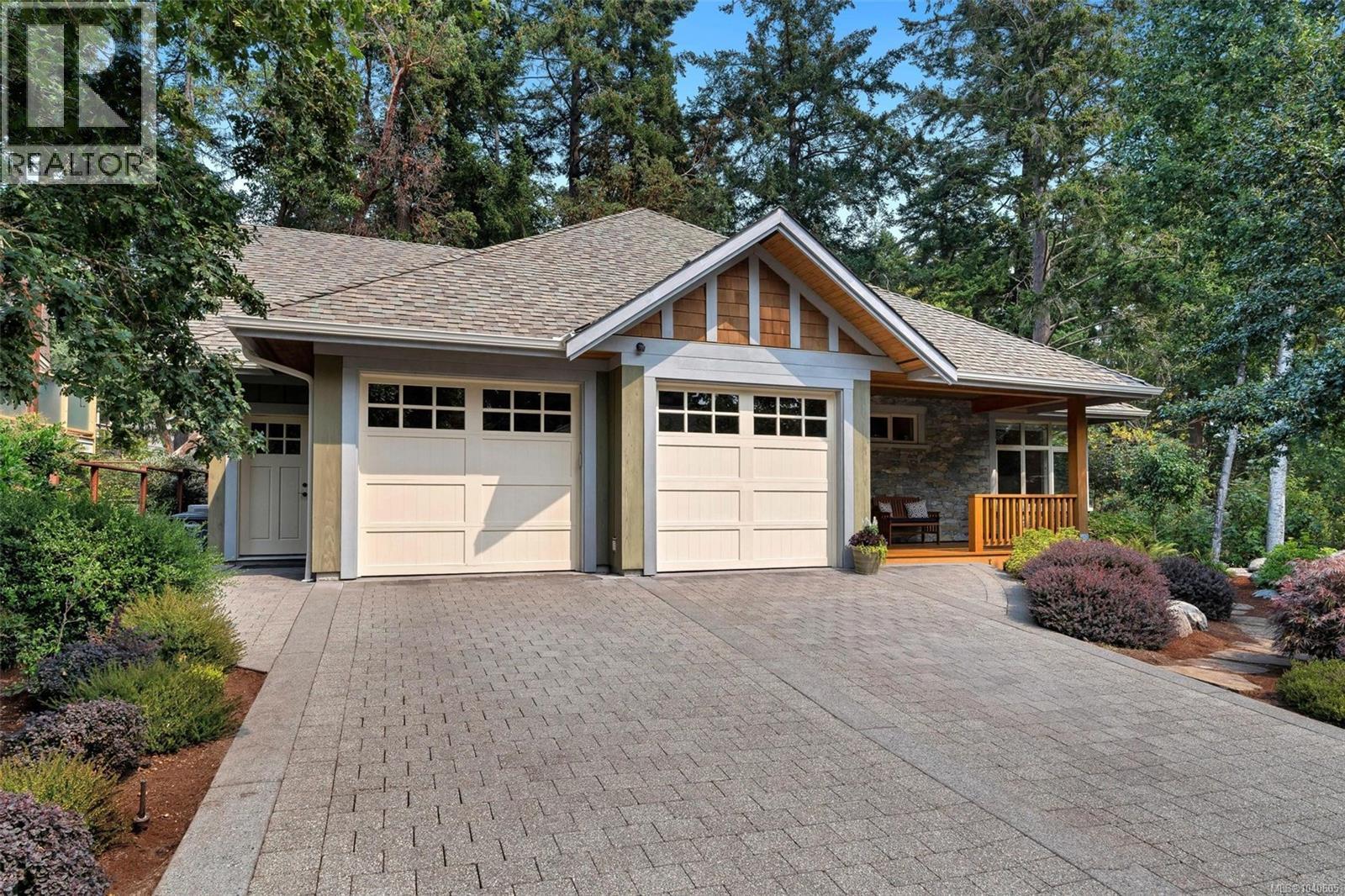  1259 Oceanwood Lane, Saanich