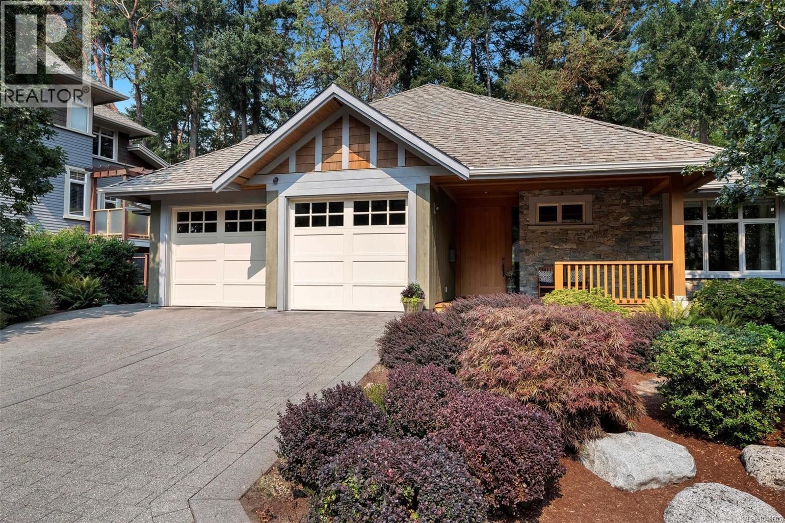  1259 Oceanwood Lane, Saanich