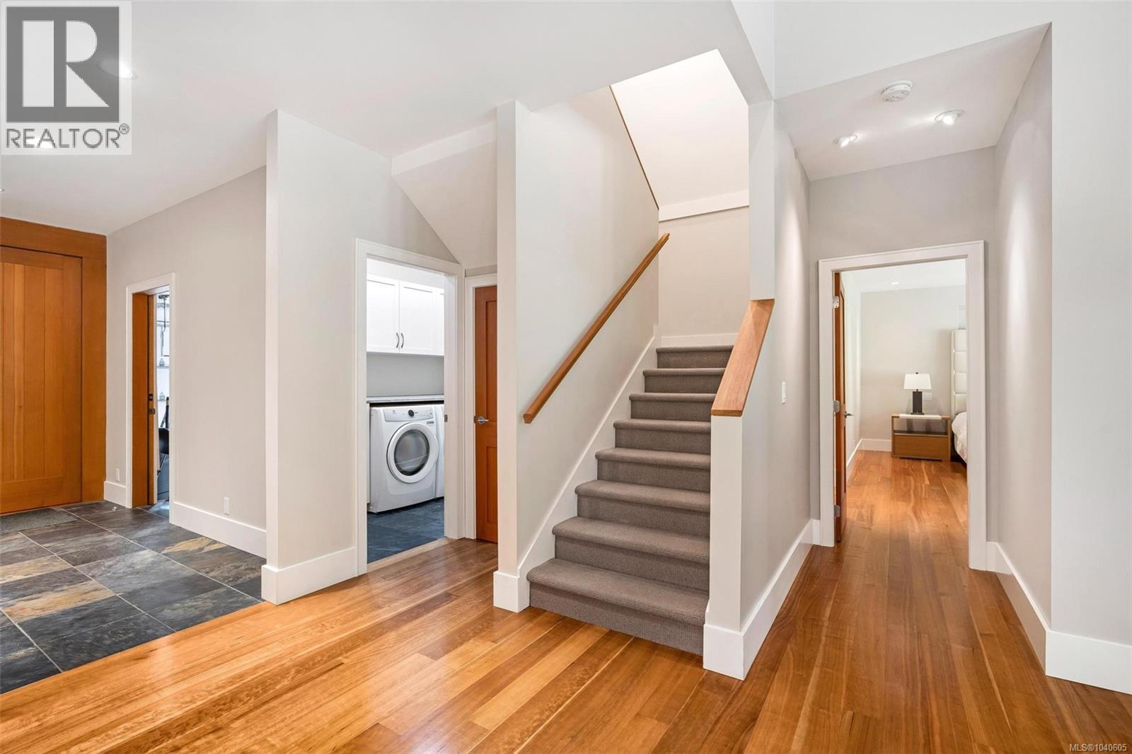  1259 Oceanwood Lane, Saanich