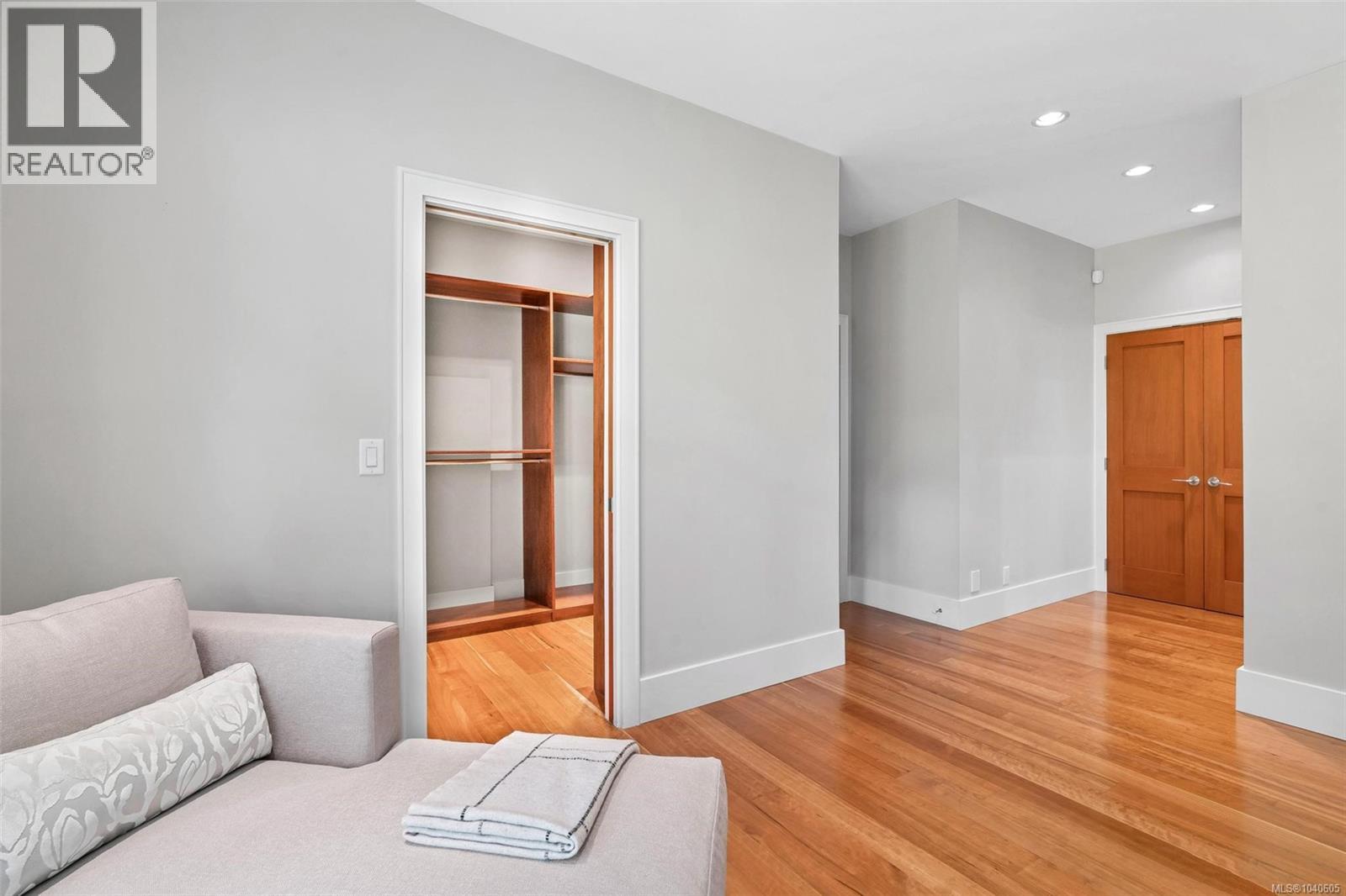  1259 Oceanwood Lane, Saanich