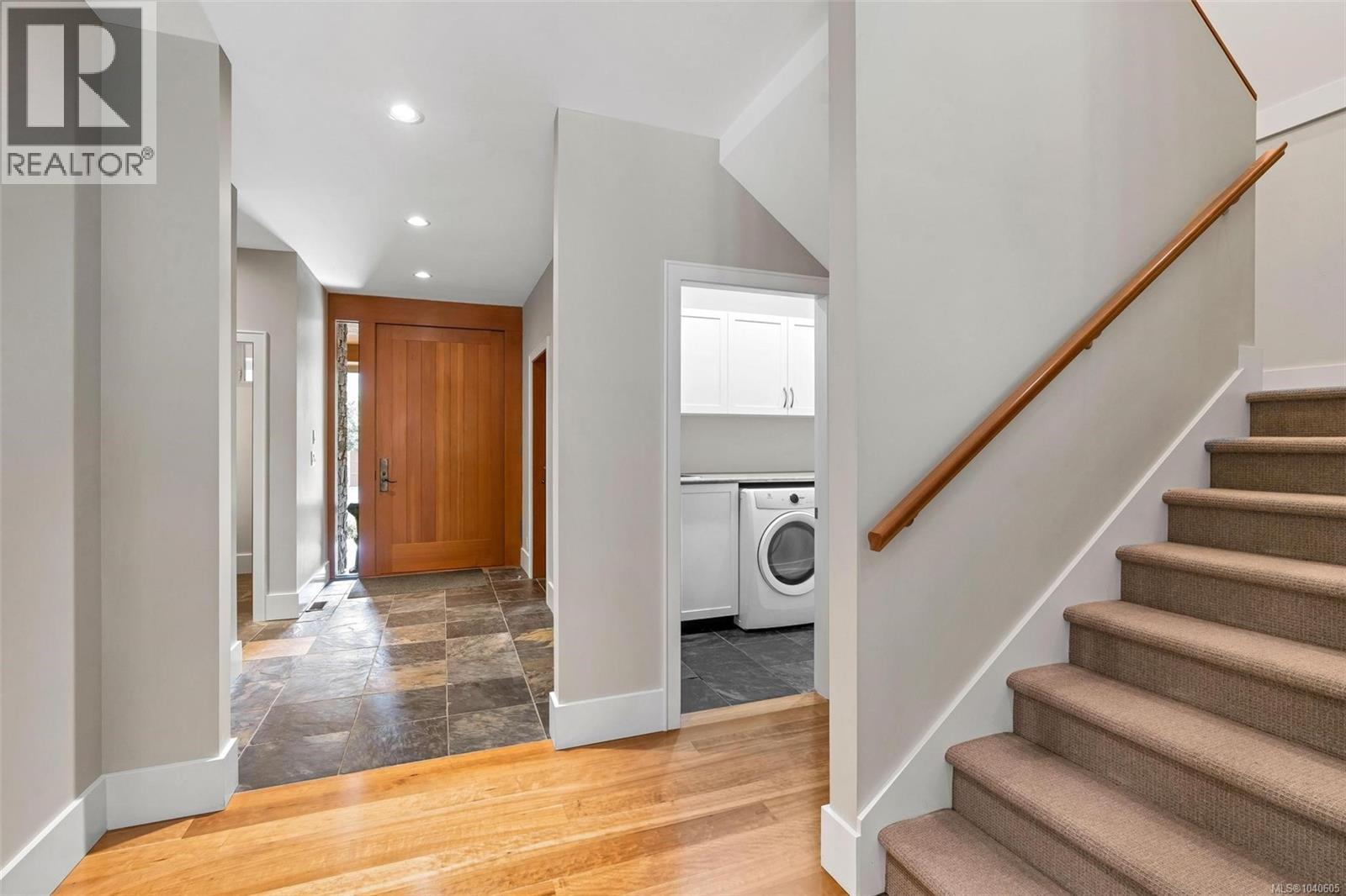  1259 Oceanwood Lane, Saanich