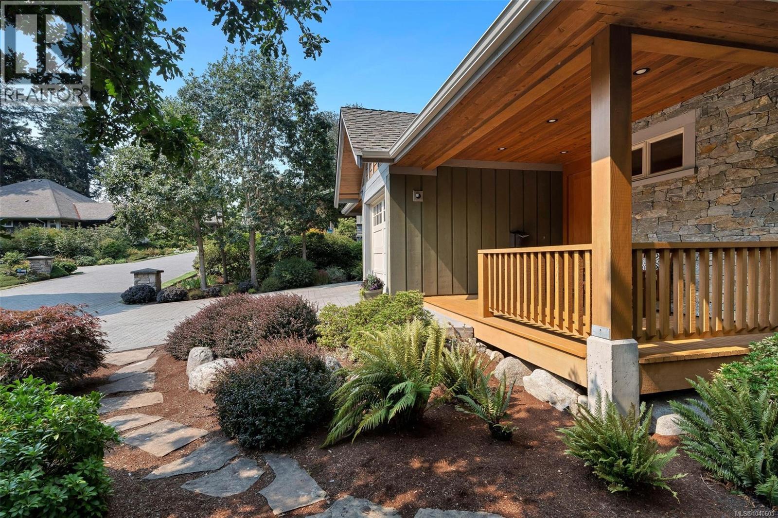  1259 Oceanwood Lane, Saanich