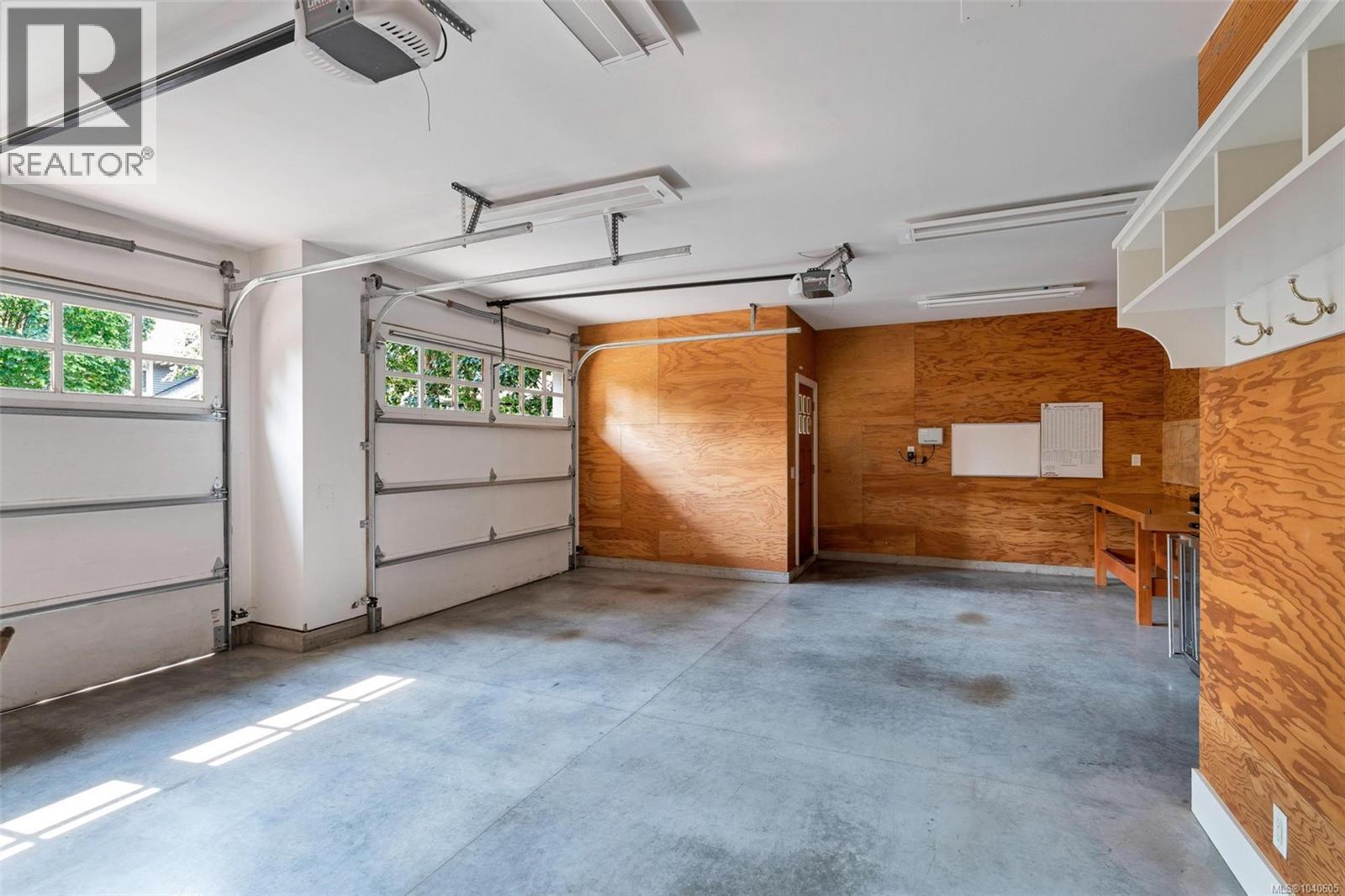  1259 Oceanwood Lane, Saanich